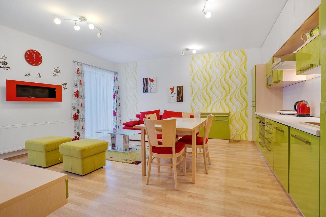Mountain Apartments Klinovec Hexagon โลชนา โปด กลิโนฟเซม ภายนอก รูปภาพ